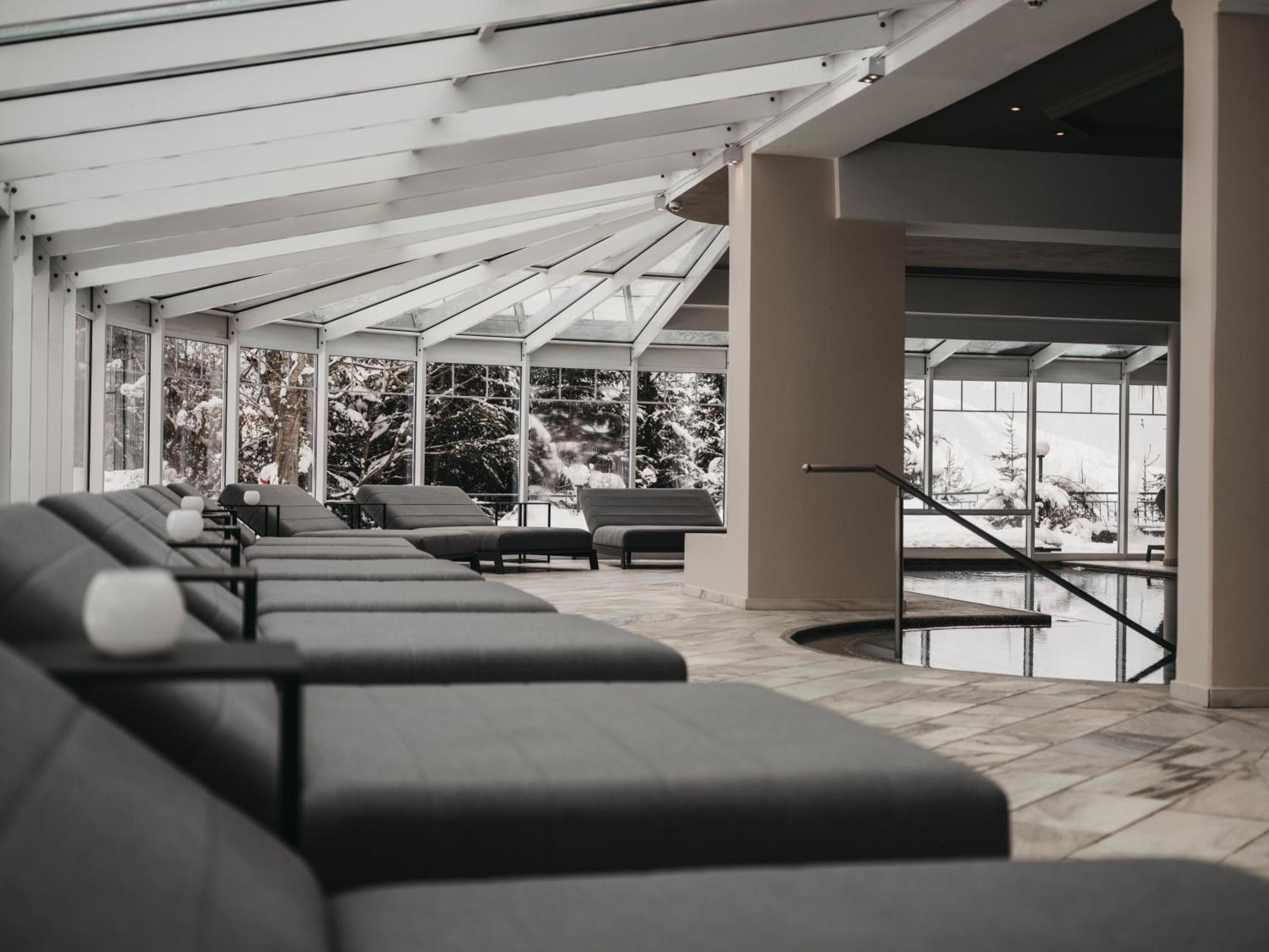 Hotel Oberforsthof Sankt Johann im Pongau Bagian luar foto