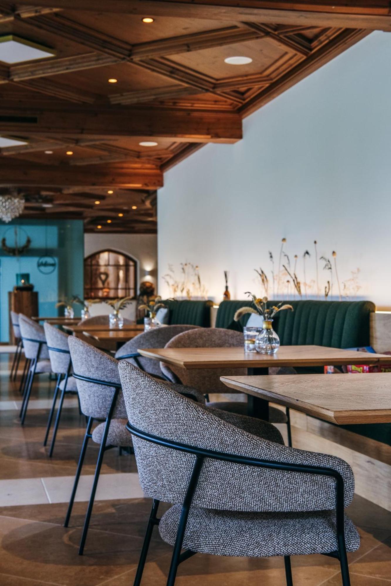 Hotel Oberforsthof Sankt Johann im Pongau Bagian luar foto